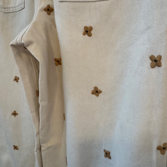 Sezane Lucia Vergara Le Crop Embroidered pants - Picture 5 of 5